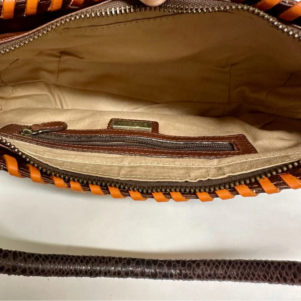 Vintage Boho BCBG Girl Leather Handbag, Shoulder Bag, Purse - Picture 8 of 9